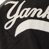 CHAQUETA LV POLIURETANO NEGRA YANKEES